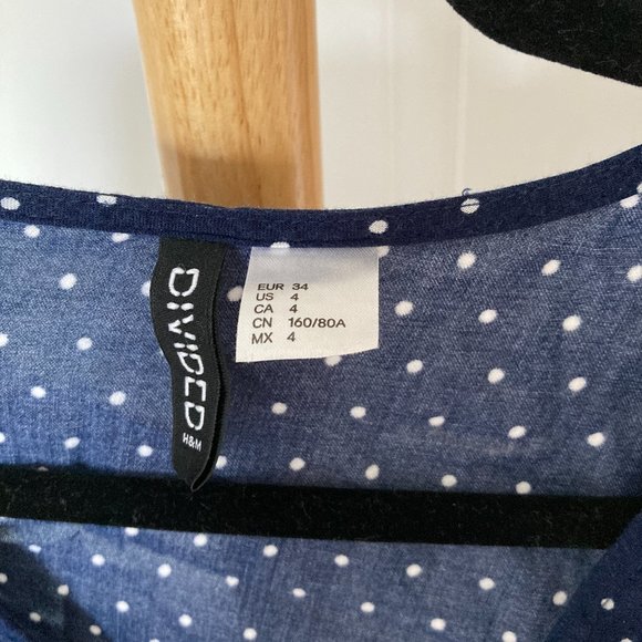 Polka dots dress - Picture 2 of 3